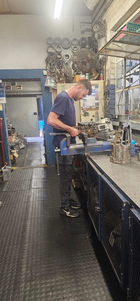 Gearbox and Diff Specialist